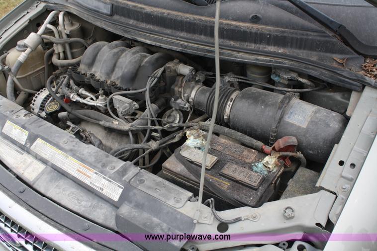 image for item A2350 1999 Ford Windstar SE mini van