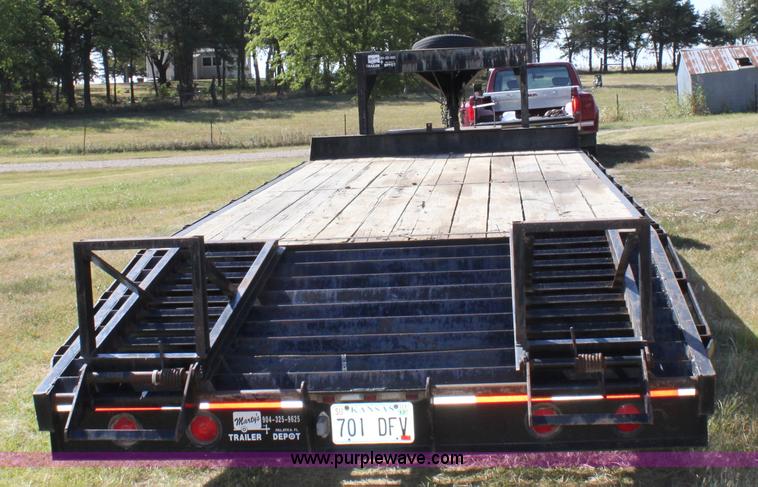 image for item A2816 2000 Rollins tandem axle goose neck trailer