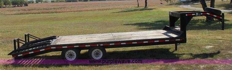 image for item A2816 2000 Rollins tandem axle goose neck trailer