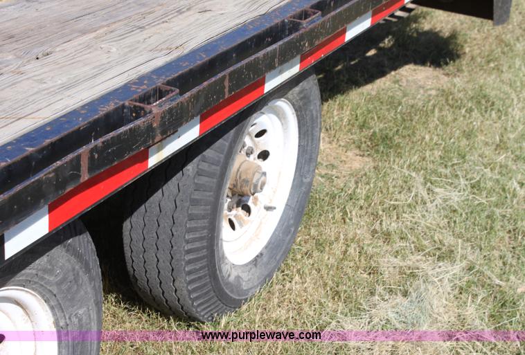 image for item A2816 2000 Rollins tandem axle goose neck trailer