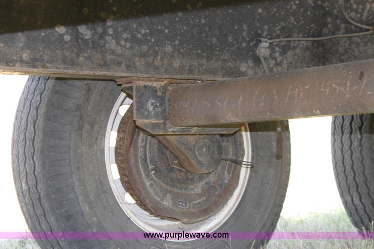 image for item A2816 2000 Rollins tandem axle goose neck trailer