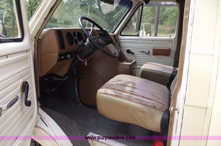 image for item A4030 1979 Chevrolet 30AM van