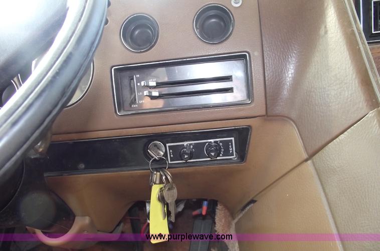 image for item A4032 1979 Chevrolet C30 Coachman Deluxe Leprechaun motor home
