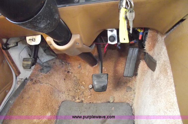 image for item A4032 1979 Chevrolet C30 Coachman Deluxe Leprechaun motor home