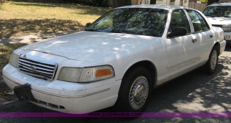 image for item A4291 1998 Ford Crown Victoria Police Interceptor