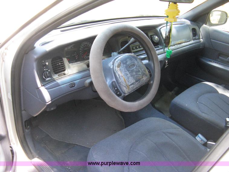 image for item A4291 1998 Ford Crown Victoria Police Interceptor