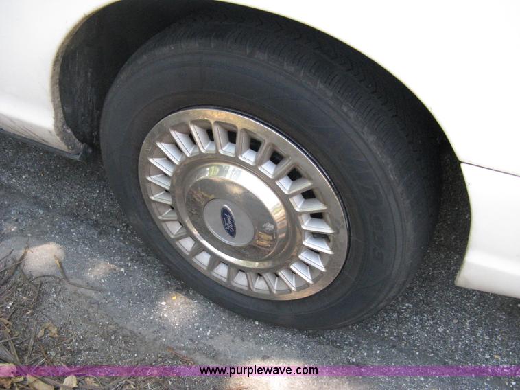 image for item A4291 1998 Ford Crown Victoria Police Interceptor