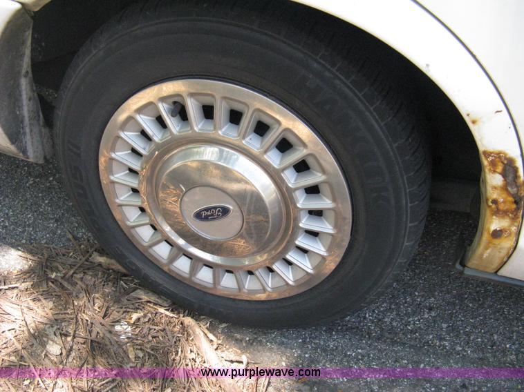 image for item A4291 1998 Ford Crown Victoria Police Interceptor