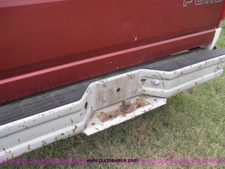 image for item A4367 1994 Ford F150 XL pickup truck