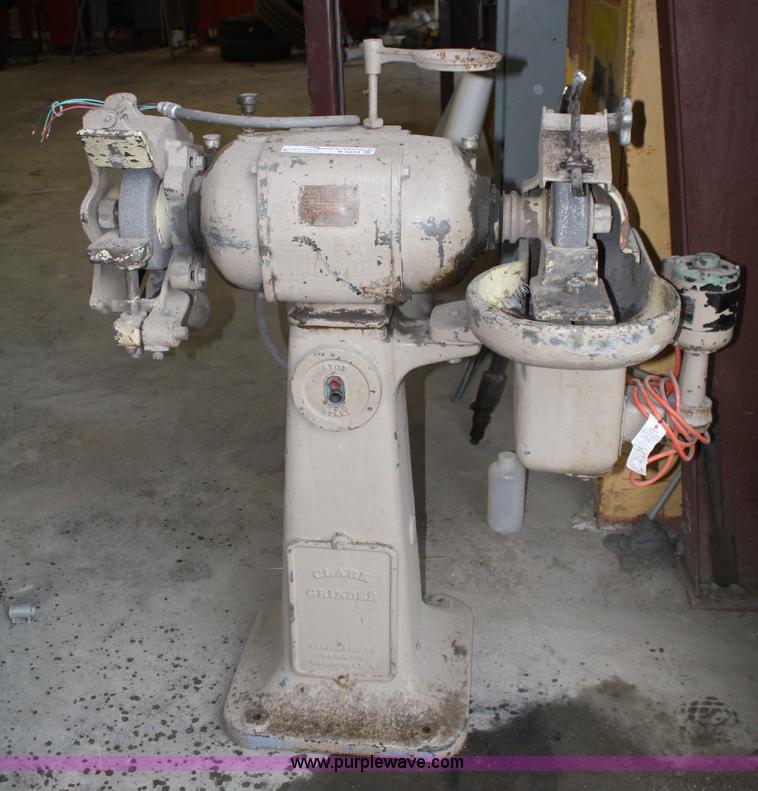 image for item B9253 Clark pedestal grinder