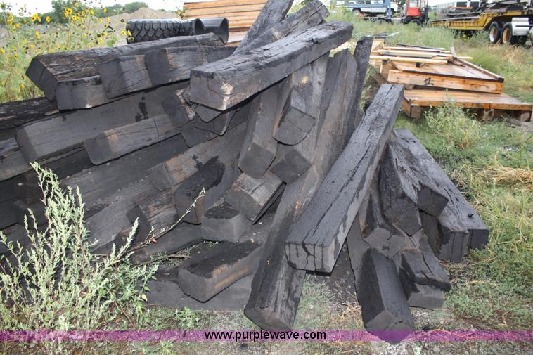 image for item B9254 (253) used railroad ties