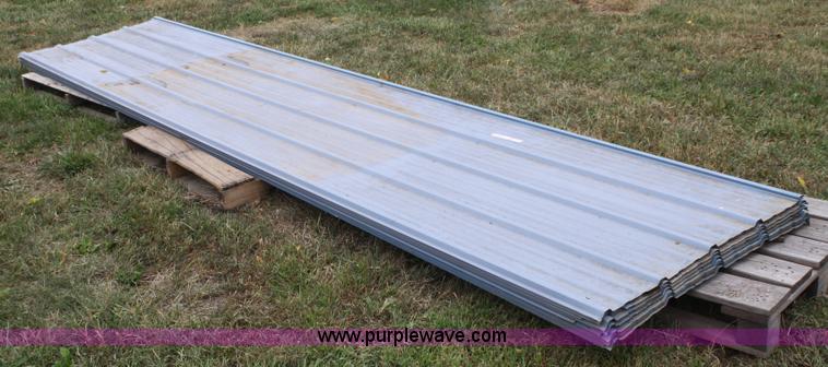 image for item B9256 (34) sheets of ribbed tin