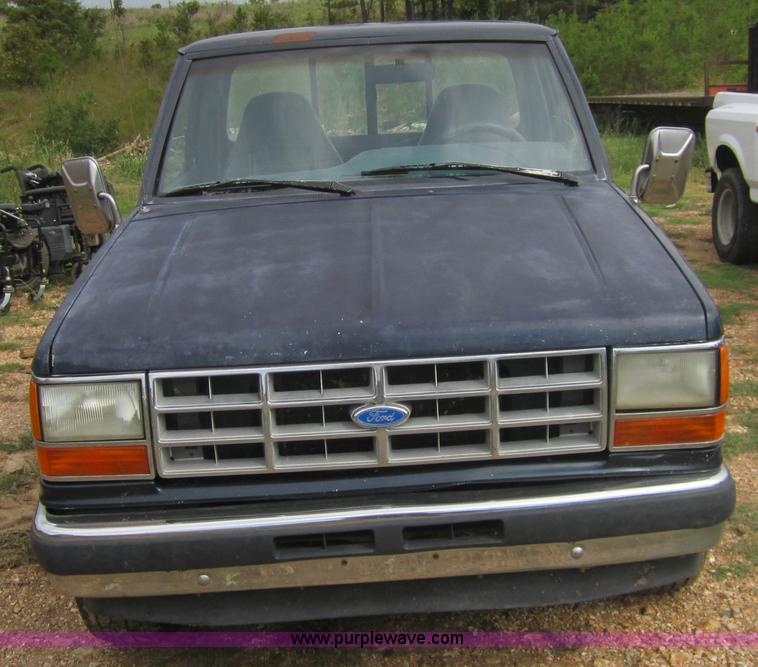 image for item C5008 1991 Ford Ranger XLT pickup truck
