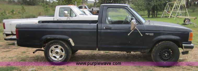 image for item C5008 1991 Ford Ranger XLT pickup truck