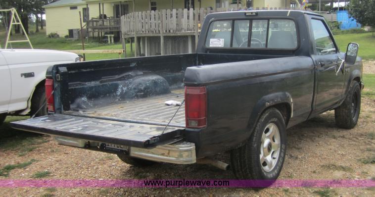image for item C5008 1991 Ford Ranger XLT pickup truck