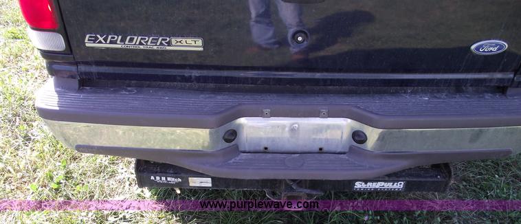 image for item C5529 1996 Ford Explorer XLT SUV