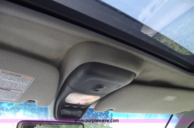 image for item C5529 1996 Ford Explorer XLT SUV