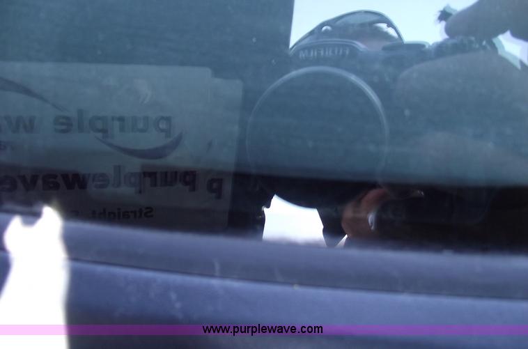 image for item C5529 1996 Ford Explorer XLT SUV