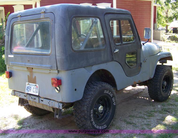 image for item C9391 1976 Jeep CJ17
