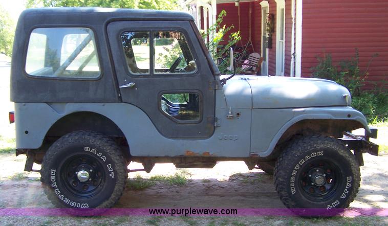 image for item C9391 1976 Jeep CJ17