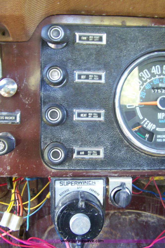 image for item C9391 1976 Jeep CJ17