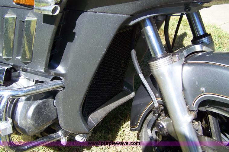 image for item C9392 1984 Honda Goldwing GL 1200 motorcycle