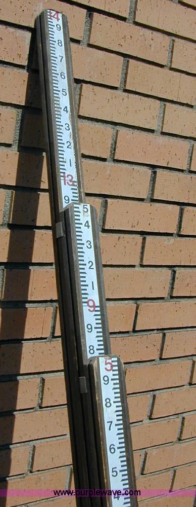 image for item A1277 14' level rod