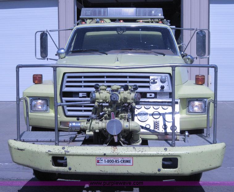image for item A1328 1980 Ford F700 firetruck