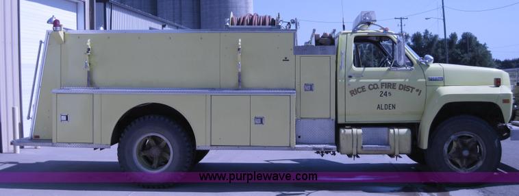 image for item A1328 1980 Ford F700 firetruck
