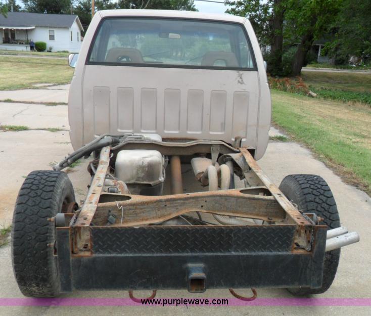 image for item A1337 1992 Chevrolet Cheyenne 2500 pickup truck