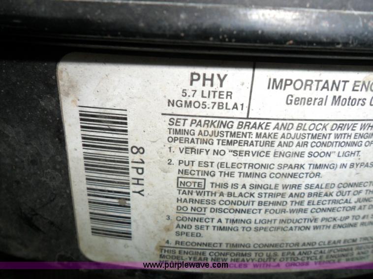 image for item A1337 1992 Chevrolet Cheyenne 2500 pickup truck