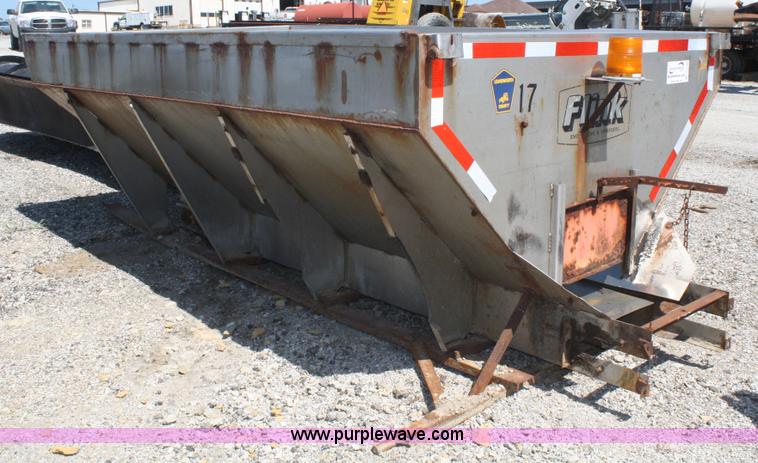 image for item A2149 Flink stainless steel spreader box