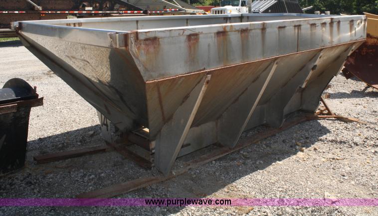 image for item A2149 Flink stainless steel spreader box