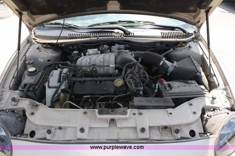 image for item A2224 1999 Ford Taurus SE