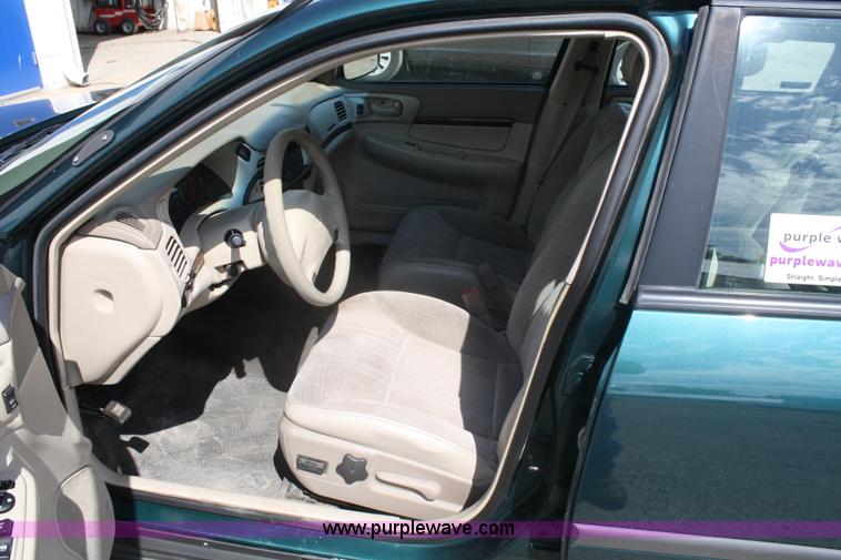 image for item A2240 2001 Chevrolet Impala