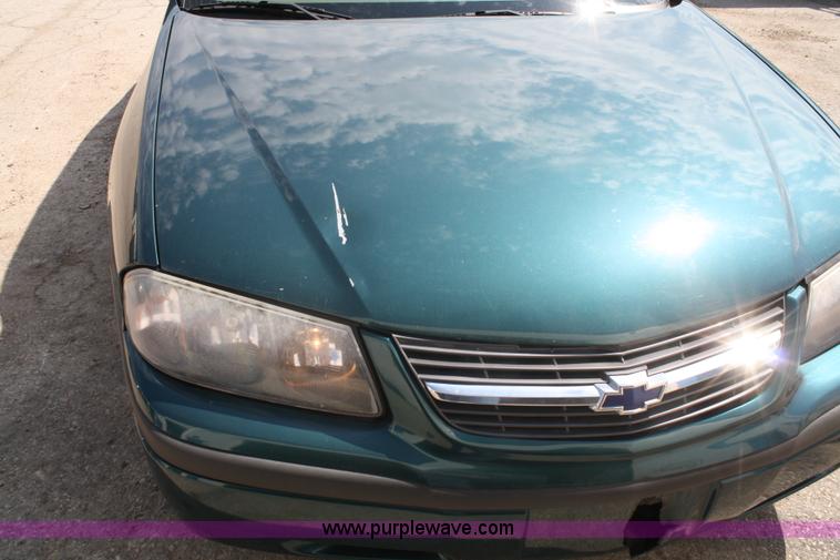image for item A2240 2001 Chevrolet Impala