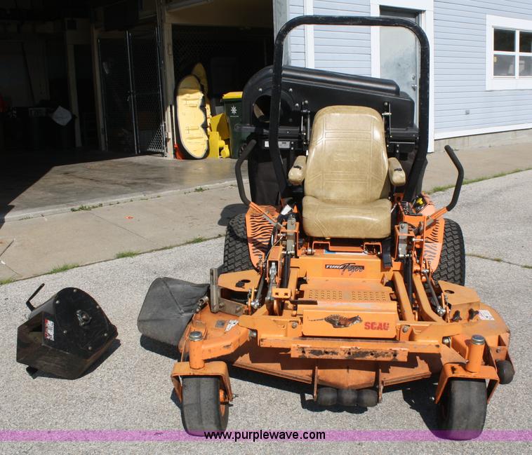 image for item A2255 Scag Turf Tiger lawn mower