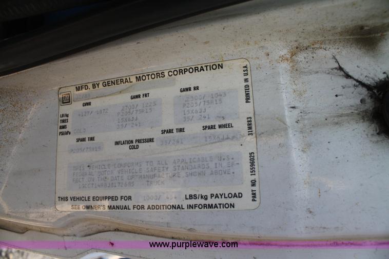 image for item A2284 1988 Chevrolet S10 pickup truck