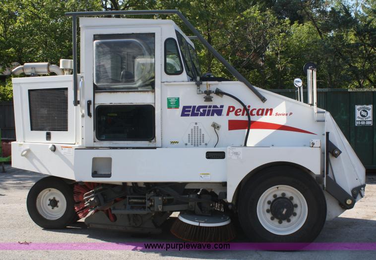 image for item A2311 2003 Elgin Pelican Series P street sweeper
