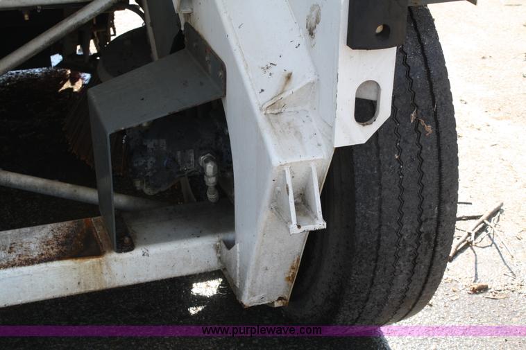 image for item A2311 2003 Elgin Pelican Series P street sweeper