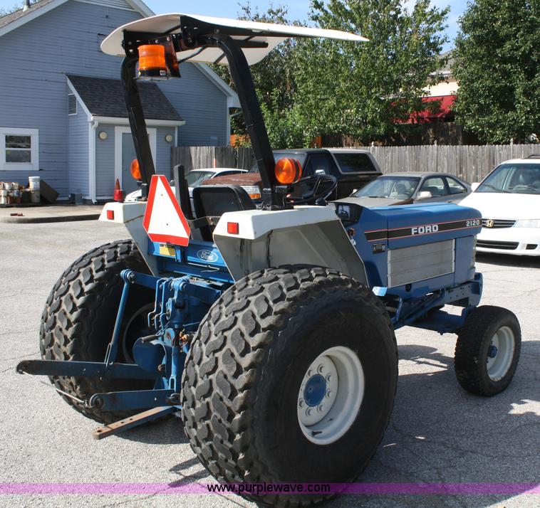 image for item A2312 1992 Ford 2120 tractor