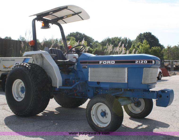 image for item A2312 1992 Ford 2120 tractor