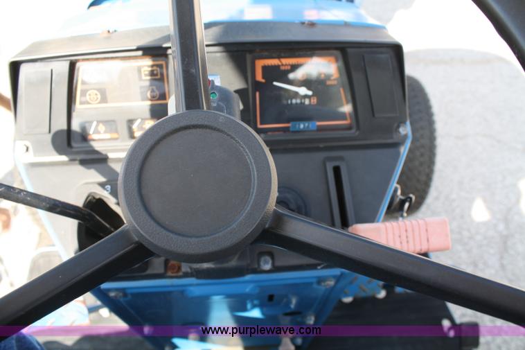 image for item A2312 1992 Ford 2120 tractor