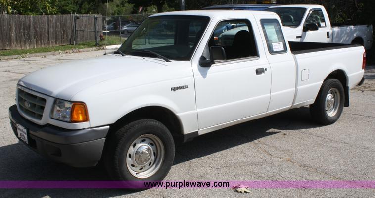 image for item A2314 2003 Ford Ranger supercab pickup truck