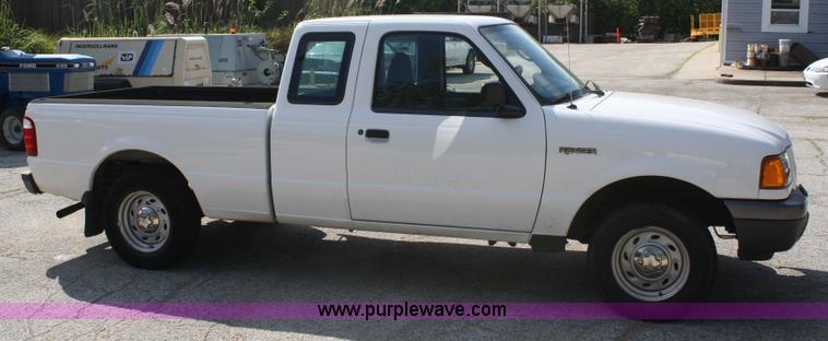 image for item A2314 2003 Ford Ranger supercab pickup truck