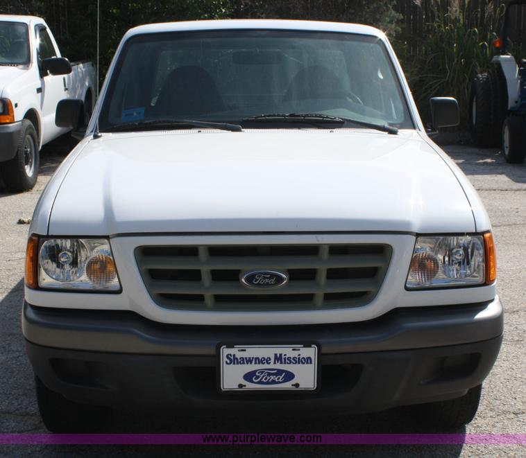 image for item A2314 2003 Ford Ranger supercab pickup truck