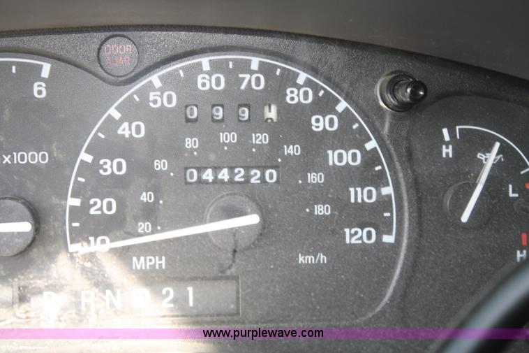 image for item A2314 2003 Ford Ranger supercab pickup truck