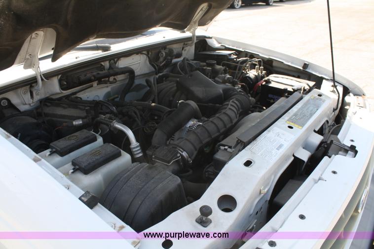 image for item A2314 2003 Ford Ranger supercab pickup truck