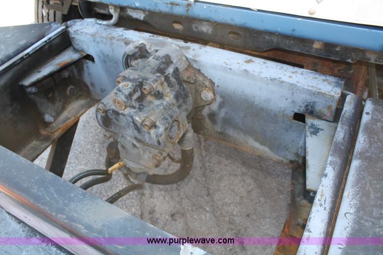 image for item A2315 1999 GMC C8500 dump truck