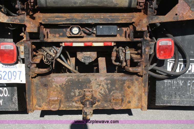 image for item A2315 1999 GMC C8500 dump truck